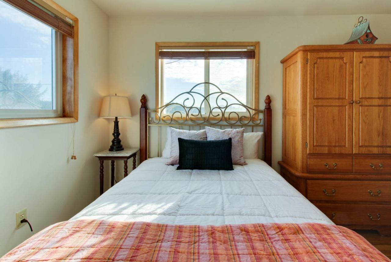 Islandale Lopez Island Agate Beach Waterfront Home מראה חיצוני תמונה