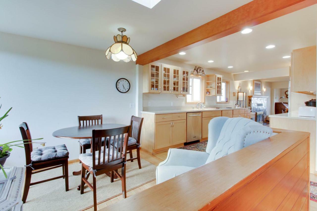 Islandale Lopez Island Agate Beach Waterfront Home מראה חיצוני תמונה