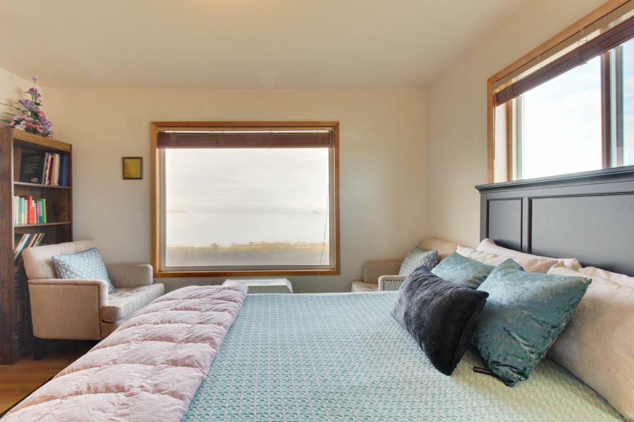 Islandale Lopez Island Agate Beach Waterfront Home מראה חיצוני תמונה