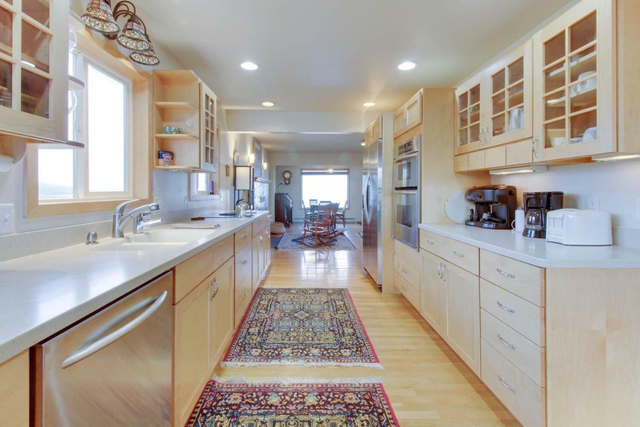 Islandale Lopez Island Agate Beach Waterfront Home מראה חיצוני תמונה