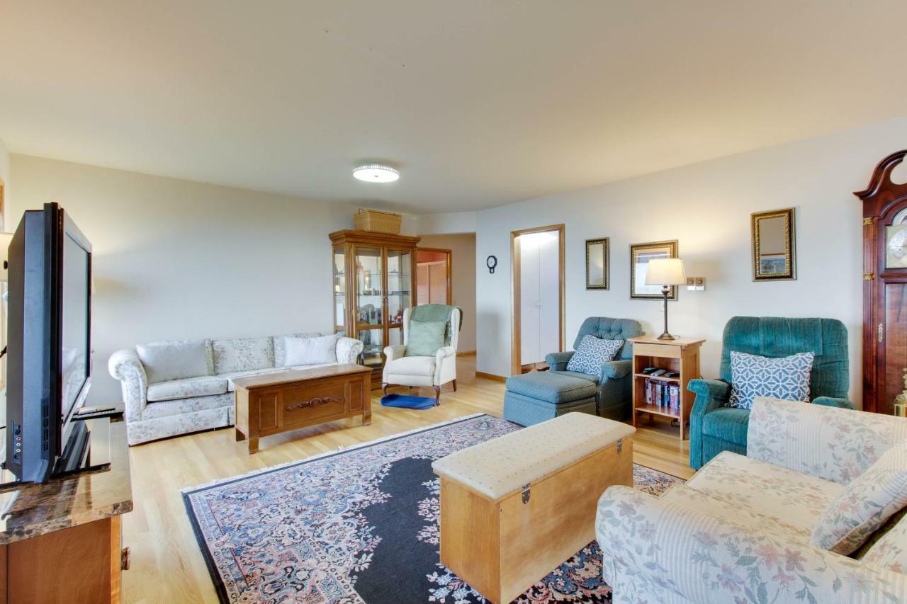 Islandale Lopez Island Agate Beach Waterfront Home מראה חיצוני תמונה