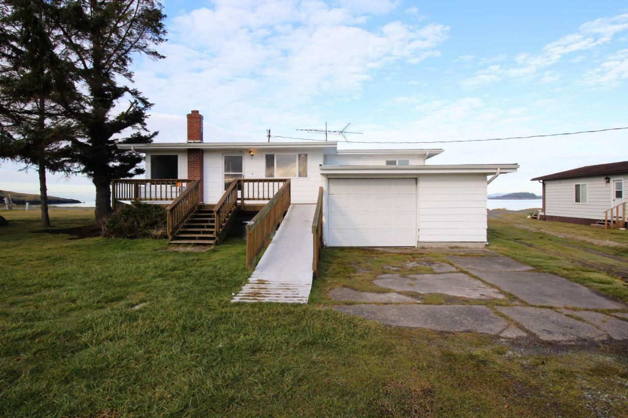 Islandale Lopez Island Agate Beach Waterfront Home מראה חיצוני תמונה