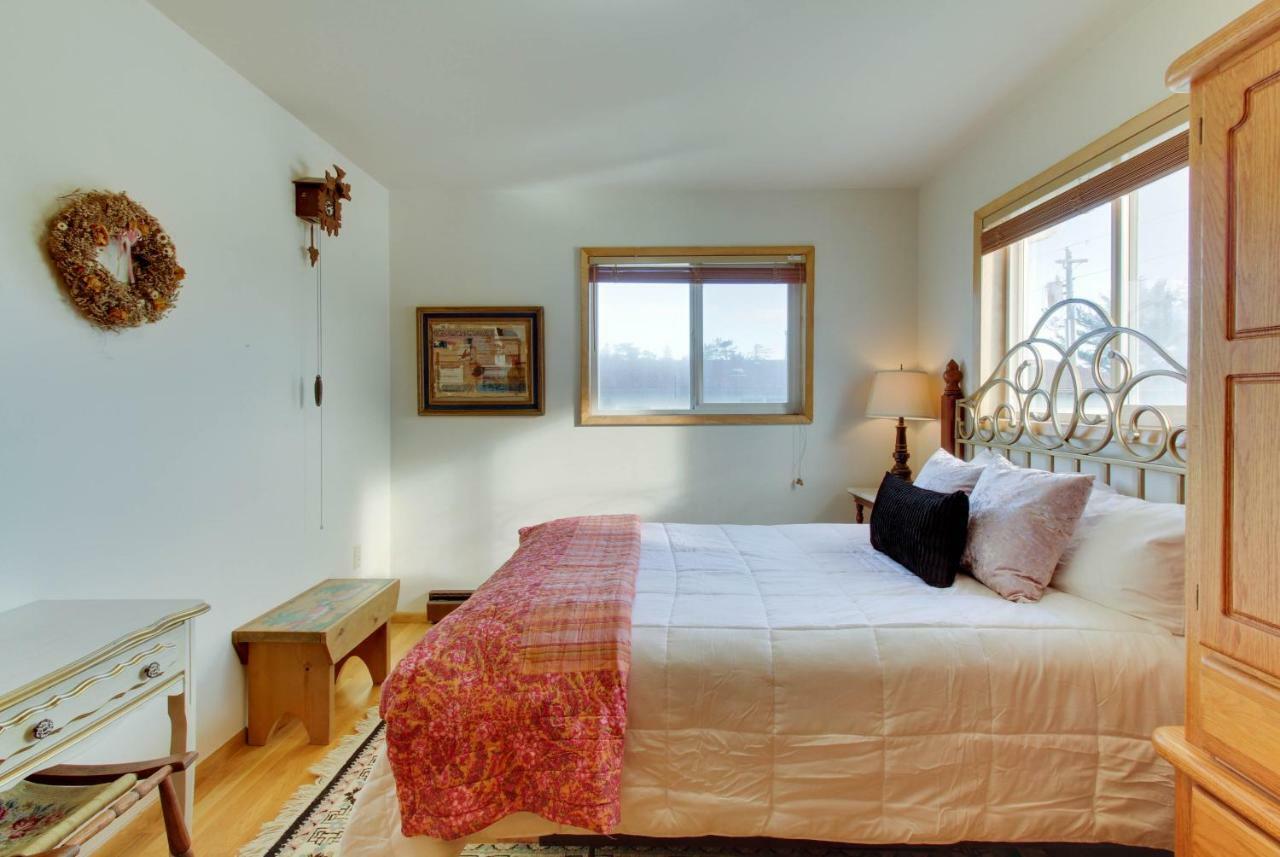 Islandale Lopez Island Agate Beach Waterfront Home מראה חיצוני תמונה